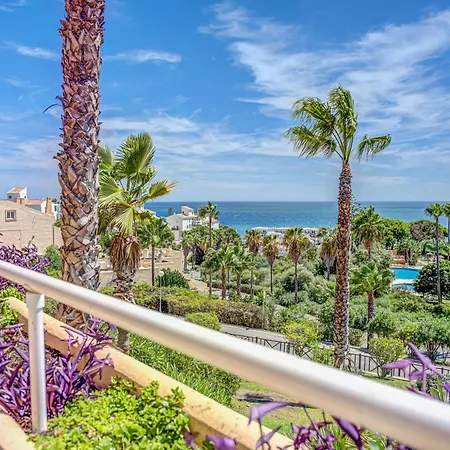2 Beds With Sea View, Pool, Close To 아파트 *