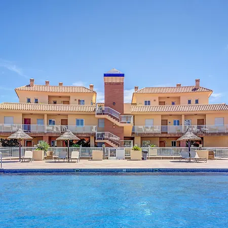 2 Beds With Sea View, Pool, Close To 아파트 *